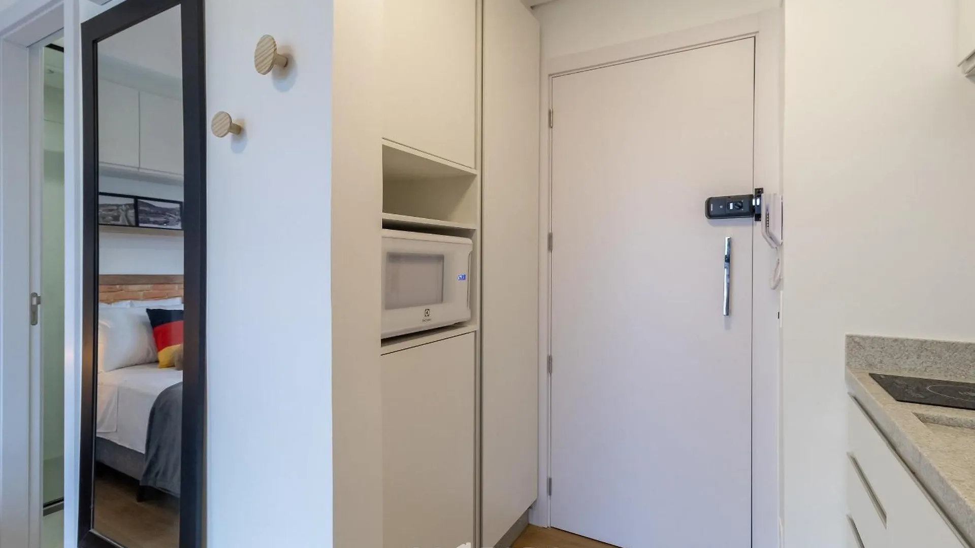 Apartment Rup - Studios Equipados Em Predio Com Piscina Blumenau