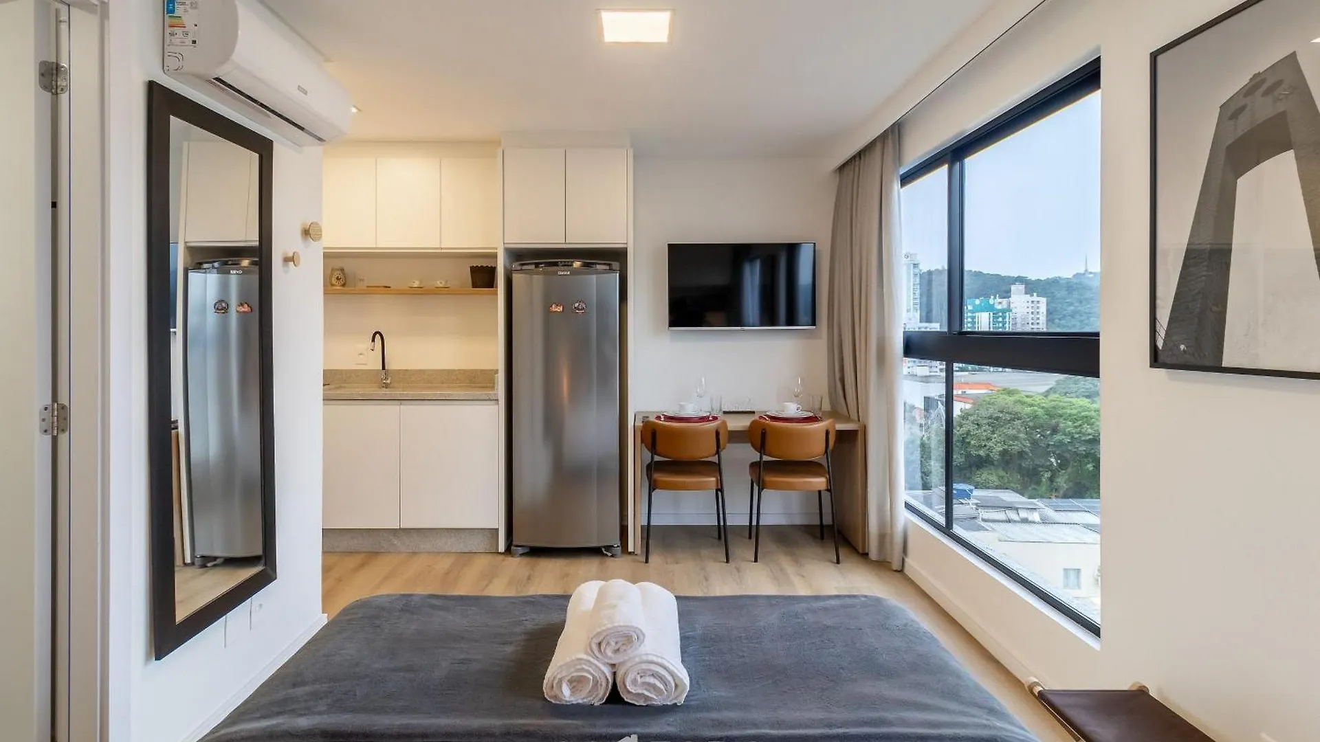 Apartamento Rup - Studios Equipados Em Predio Com Piscina Blumenau