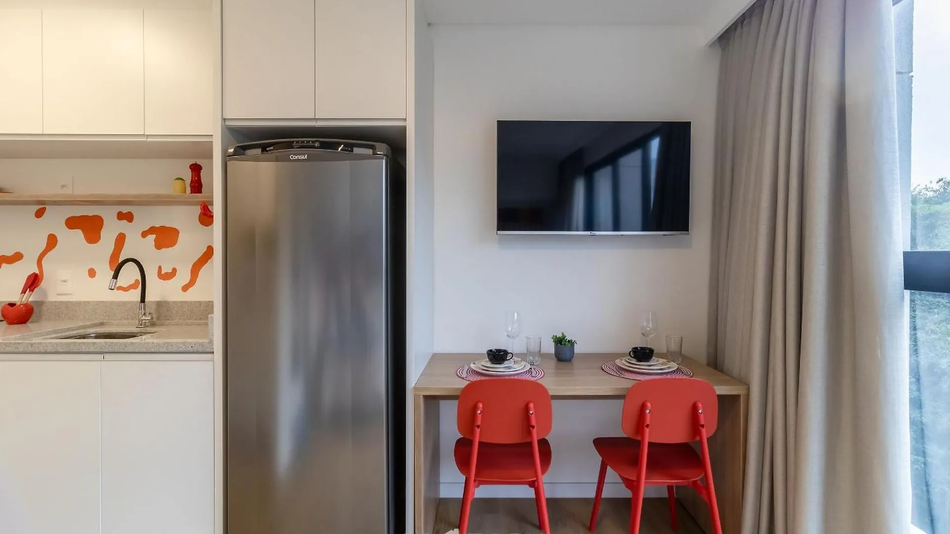 Rup - Studios Equipados Em Predio Com Piscina Blumenau