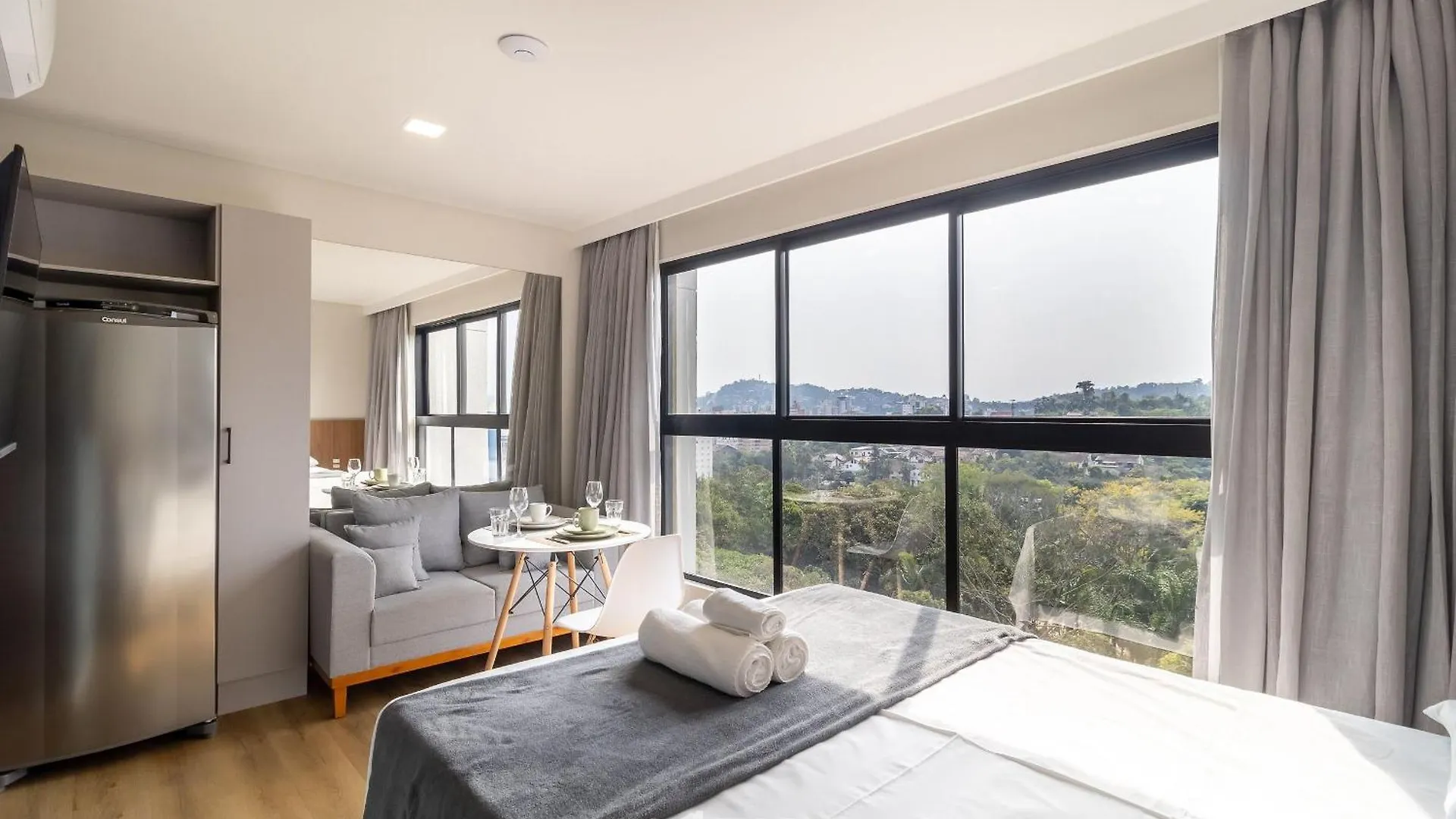 Apartment Rup - Studios Equipados Em Predio Com Piscina Blumenau Brazil