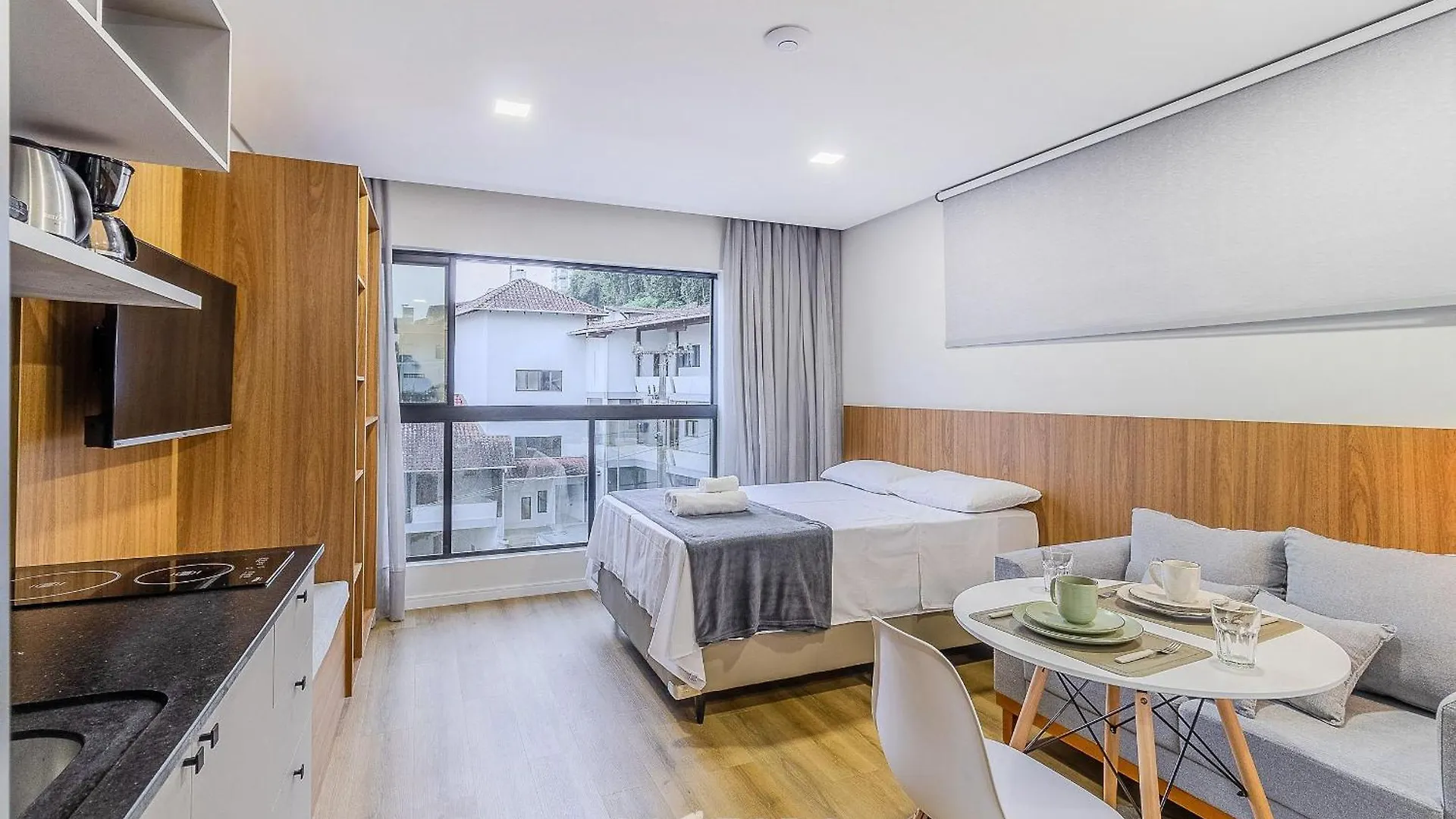 Rup - Studios Equipados Em Predio Com Piscina Blumenau 0*,