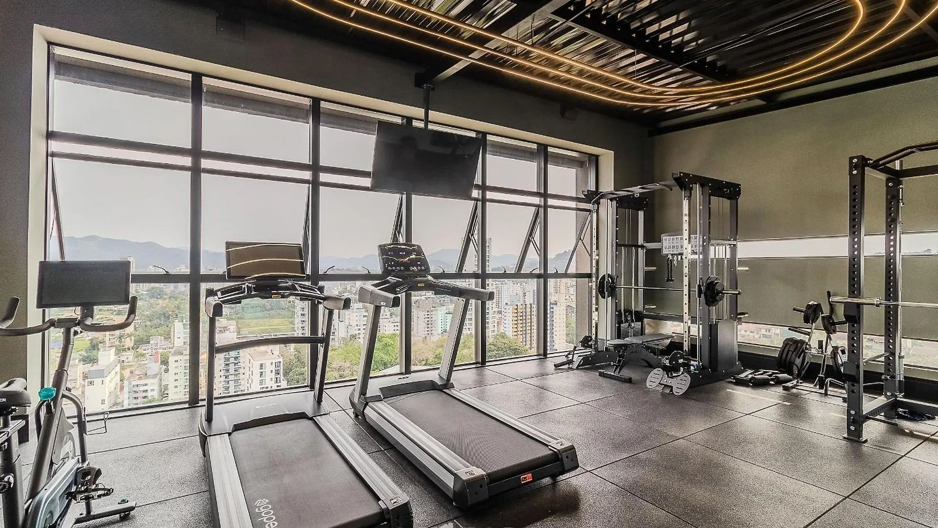 Rup - Studios Equipados Em Predio Com Piscina Blumenau Apartment