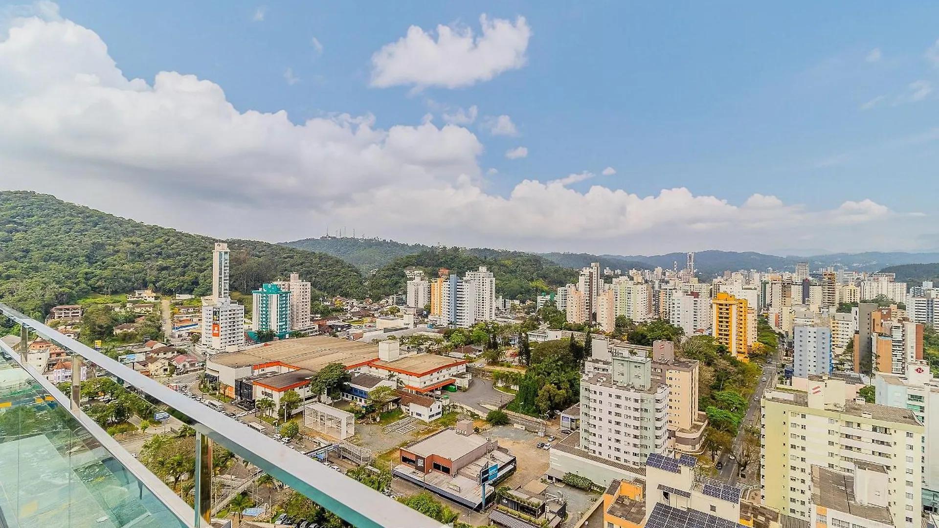 Apartment Rup - Studios Equipados Em Predio Com Piscina Blumenau