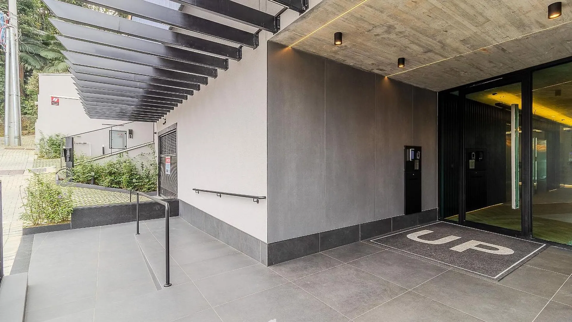 Rup - Studios Equipados Em Predio Com Piscina Blumenau 0*,  Brazil